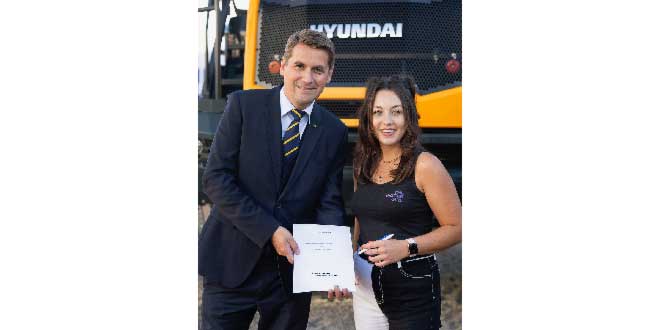 Hyundai Construction Equipment Europe joins forces with The Digger Girl for 2023 partnership – MHW Magazine