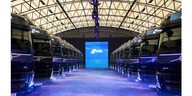 DFDS puts 20 electric trucks into service in Gothenburg