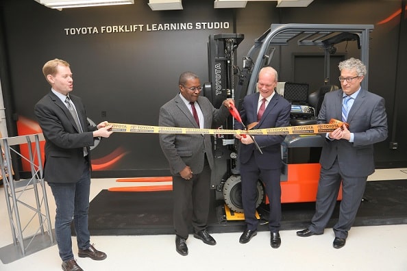 Toyota Material Handling, Cornell Engineering unveil world’s first forklift learning studio