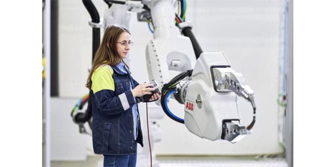 ABB expands large robot family with four energy saving models, 22 variants